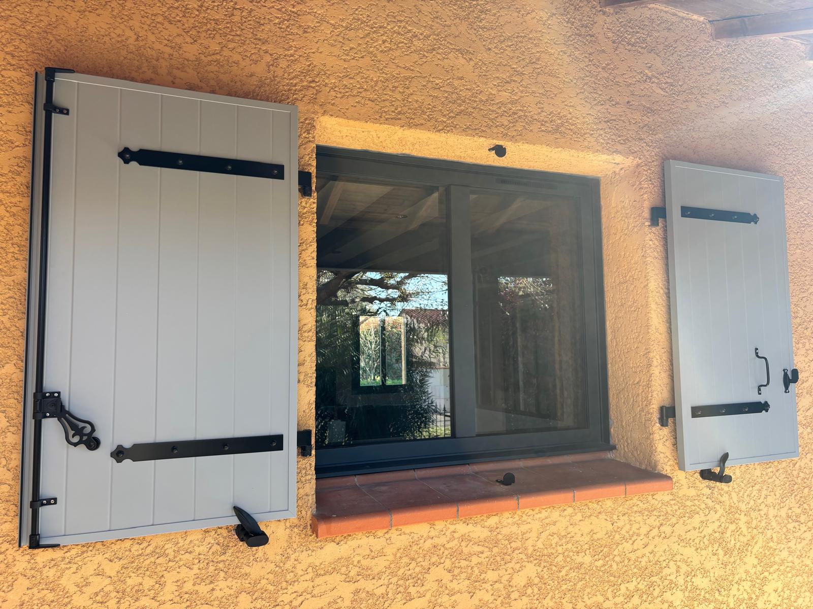 Fenêtres aluminium et volets battants à Toulouse