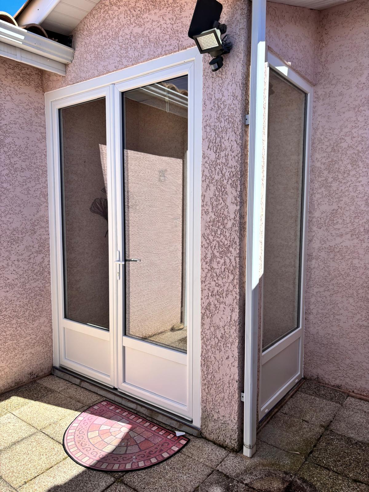 Fermeture d'un sas d'entrée