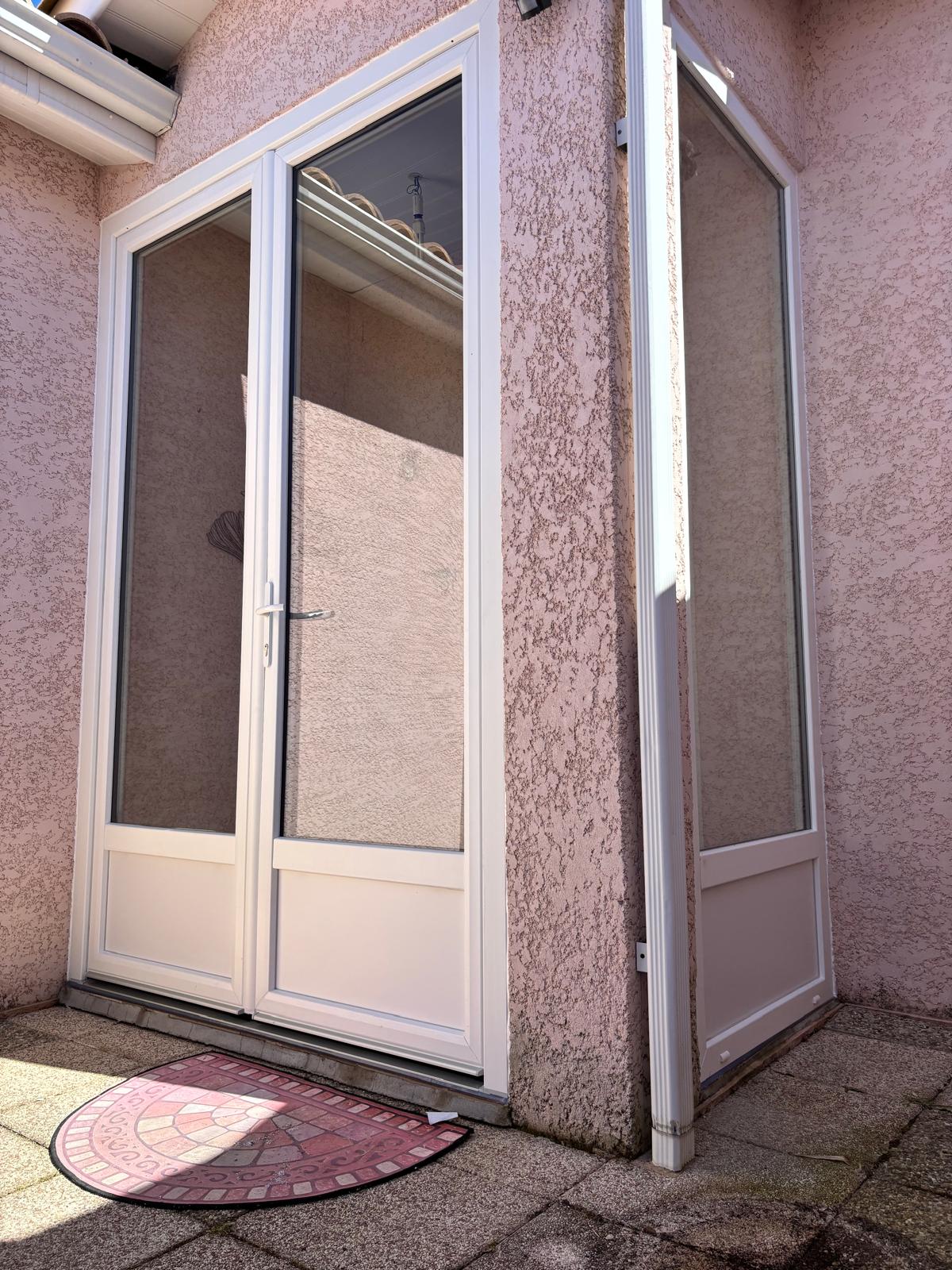 Fermeture d'un sas d'entrée